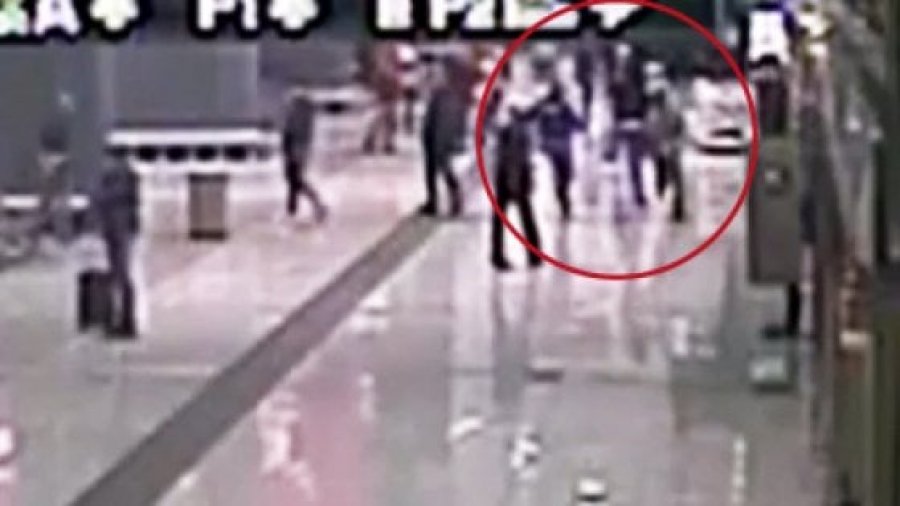 EMRI/ Shqiptari vdes në aeroportin e Milanos, familja denoncon policinë (VIDEO)