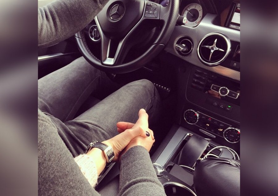 Shqiptarin tentojnë ta shtypin me Benz për punë xhelozie