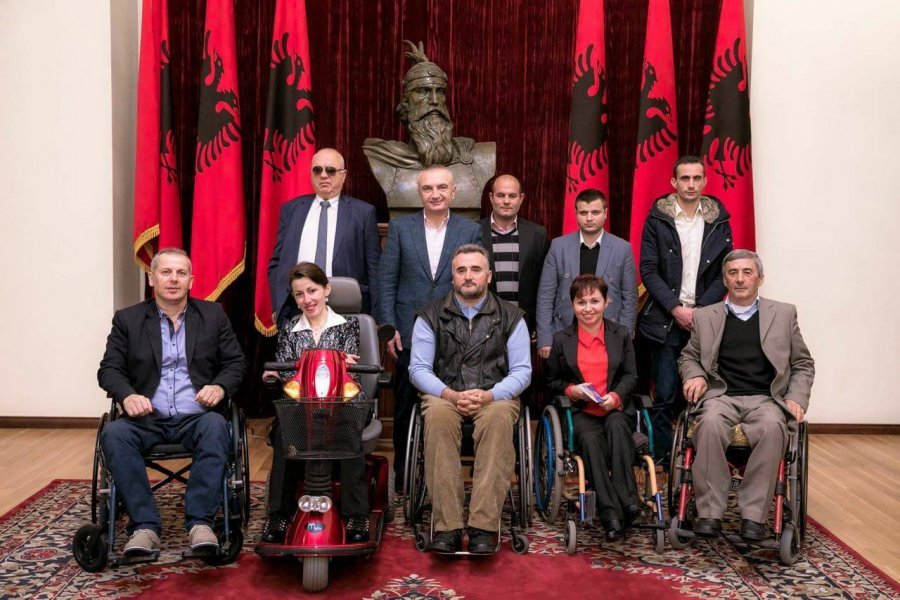 Meta takon personat me aftësi të kufizuar: Mbështetje integrimit tuaj në shoqëri (FOTO)