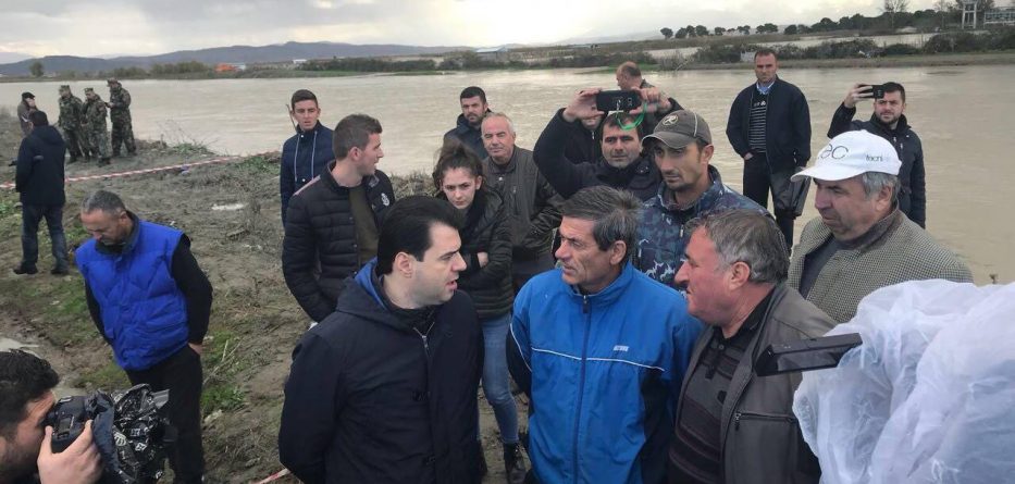 Rama publikon foton e Bashës: Gjithkush prej nesh mund të bëjë punë të mira