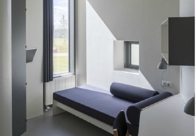 Njihuni me burgun ku të burgosurit trajtohen si ‘mbretër’