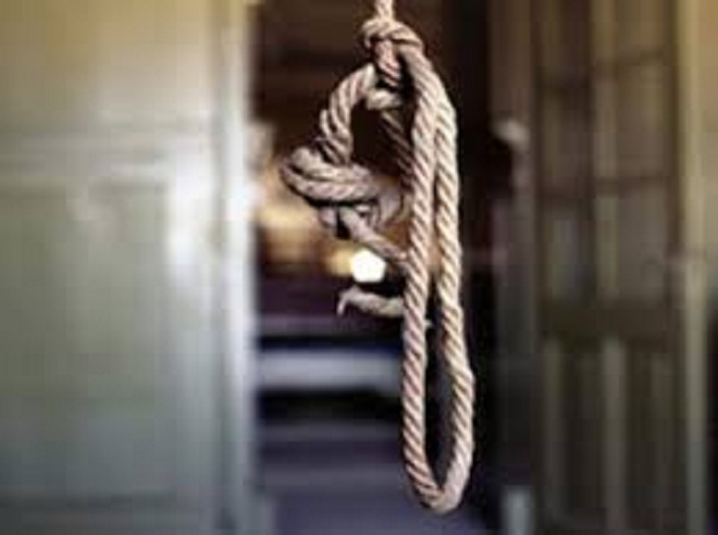 E rëndë, gruaja 40-vjeçare i jep fund jetës