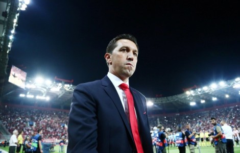 E shkarkoi nga puna pa të drejtë, shikoni çfarë i bën Besnik Hasi skuadrës greke