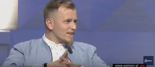 Kuzhinieri shqiptar: Kam gatuar për mbretëreshën e Anglisë