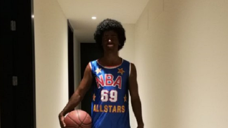 Griezmann “basketbollist me ngjyrë”, indinjohen fansat