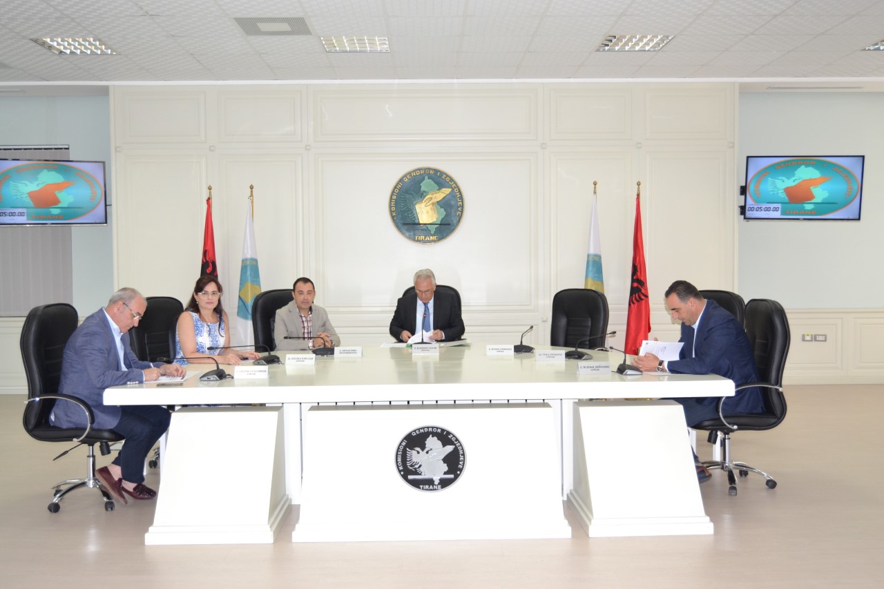 Nuk deklaruan shpenzimet gjatë fushatës, KQZ gjobit këto parti politike