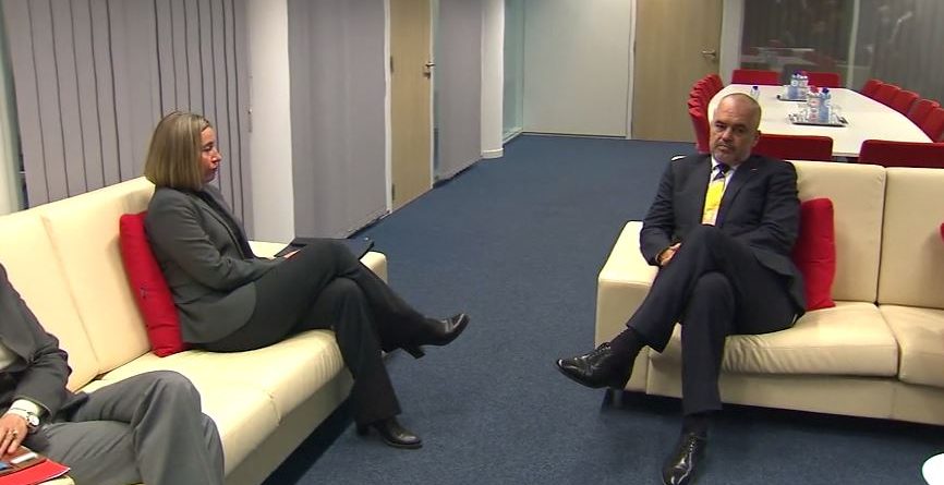 Zbardhet raporti për Shqipërinë, shanse për të hapur negociatat me BE-në