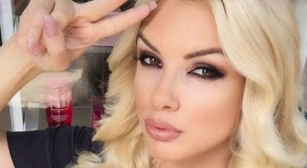 Nipi i politikanit i lidhur me motrën e Viola Spiros (FOTO)