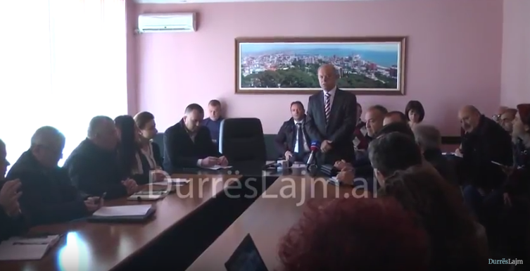 Mblidhet shtabi i Emergjencave Civile në Durrës (VIDEO)