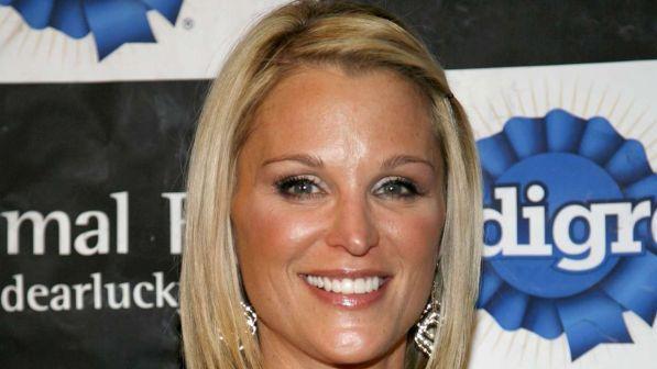 “Presidenti u përpoq të më puthte në buzë në ashensorin e “Trump Tower”