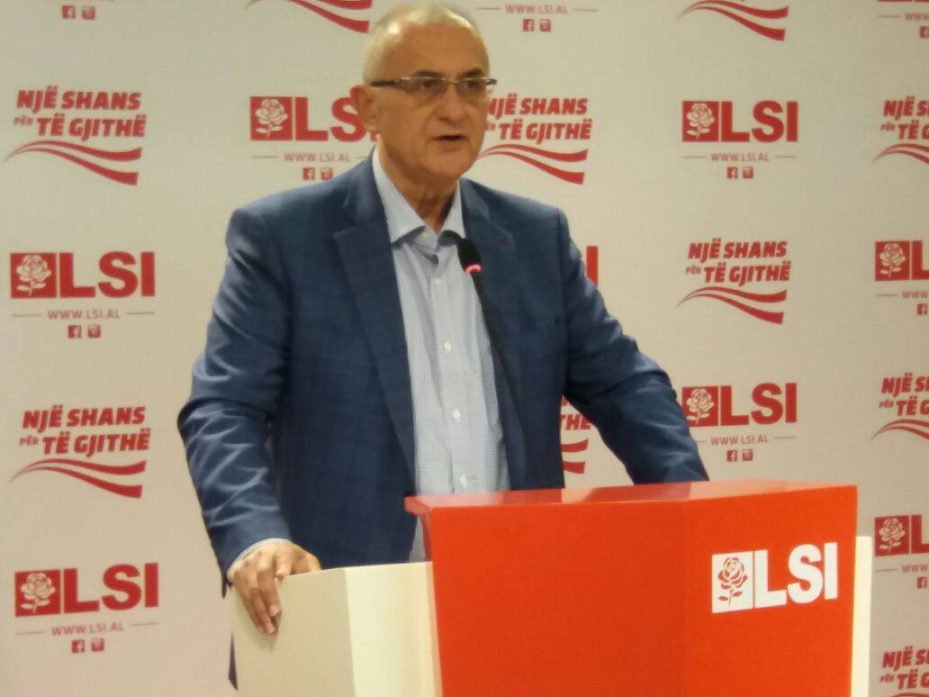 ‘Rama përgjegjës për shkatërrimin e autostradës nga palmat’. Vasili nxjerr deklaratën e Prençit