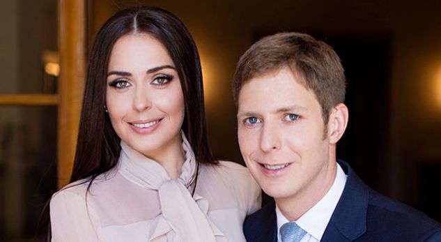 Princi Leka dhe Elia u urojnë festat shqiptarëve (FOTO)