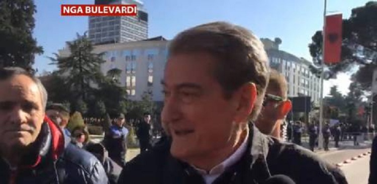 Sali Berisha: Protesta më madhështore, mbi 500 mijë shqiptarë në shesh