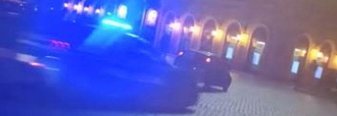 Një femër në timon i ‘bën’ zborin policisë! (VIDEO)