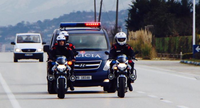 Shkatërrohet rrjeti i trafikut të drogës Shqipëri-Itali, dy të arrestuar (EMRAT)