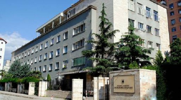 “Furtunë” në prokuroritë e rretheve/ Ikin tre drejtues, ja kush i zëvendëson (EMRAT)