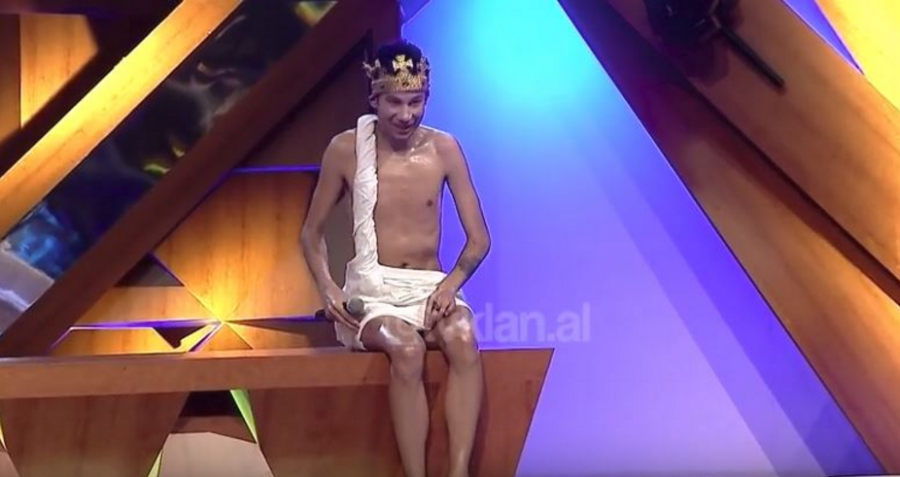 Zogu i Tiranës: Jam pa gjë fare, ky është i pari që më refuzon (VIDEO)