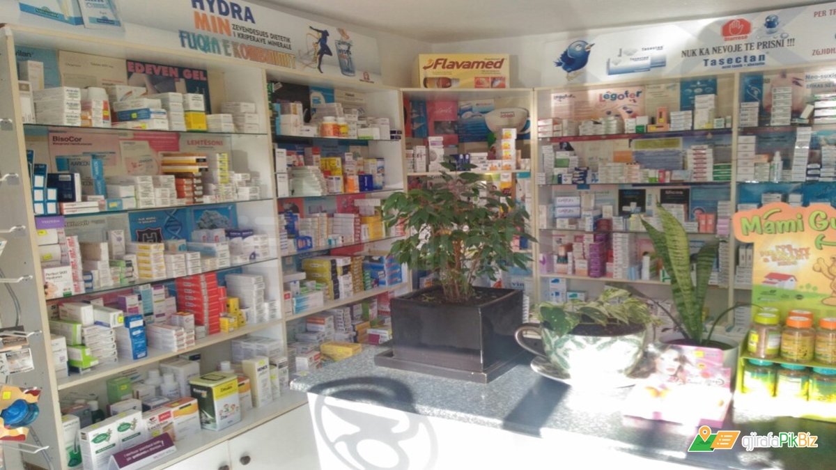 Vidhet farmacia në Durrës