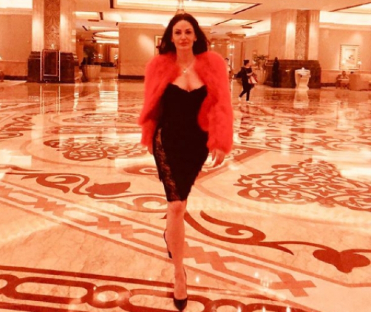 “Ka shkuar të peshkojë sheikun”, Bleona sherr me komentuesin