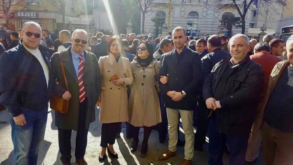 Protesta e opozitës, reagon deputetja e Durrësit (FOTO)