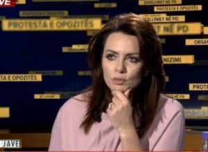 Grida Duma kritikon hapur Bashën