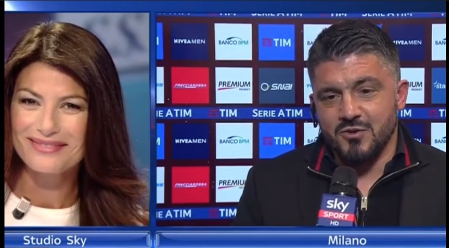 Kërkesa e veçantë: Jepi një puthje me gjuhë Buffon-it nga ana ime (VIDEO)