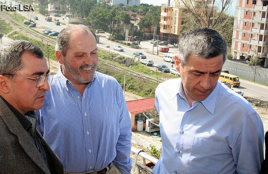 Politikani serb i ekzekutuar sot, ka vizituar Durrësin në 2006 (FOTO)