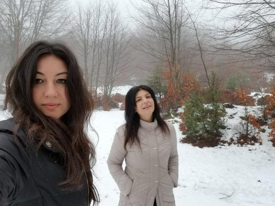 Gëzim në familjen e Jozefina Topallit