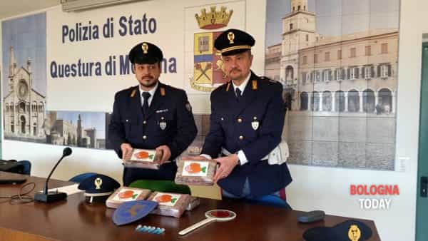 Kapet i riu shqiptar me kokainë me vlerë mbi 1 milion euro në makinë