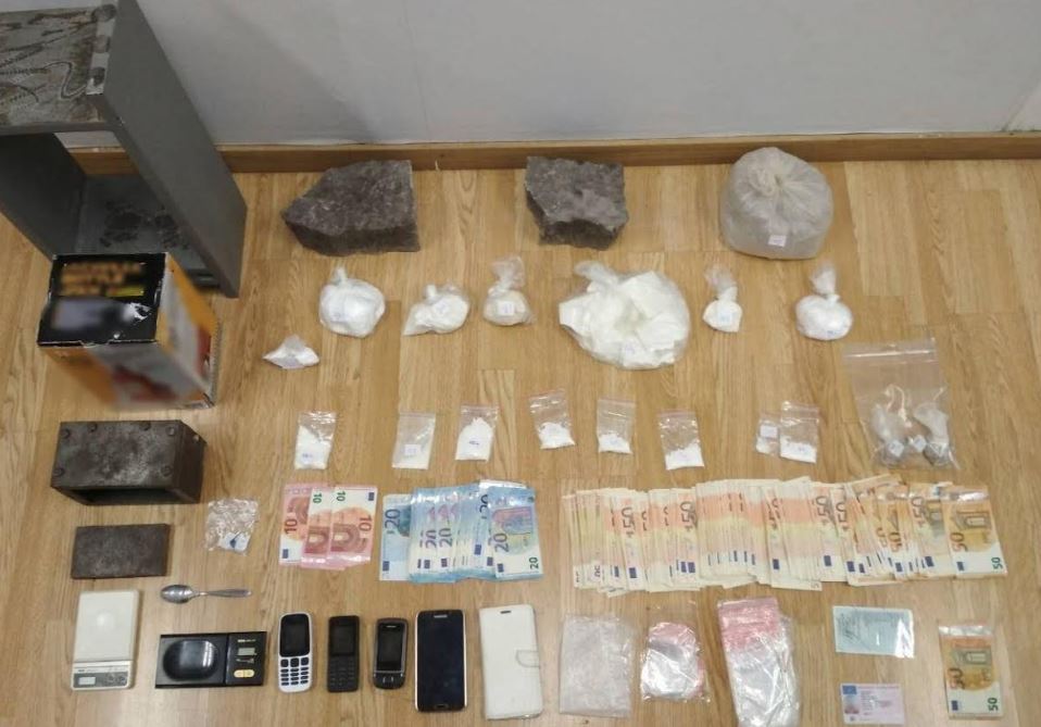 Arrestohet çifti shqiptaro-grek me 1 kg kokainë