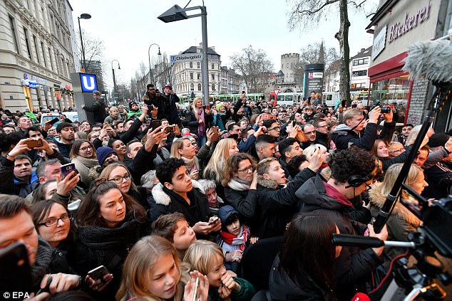 FOTO/ U largua nga kombëtarja, futbollisti  gjerman hap një qebabtore