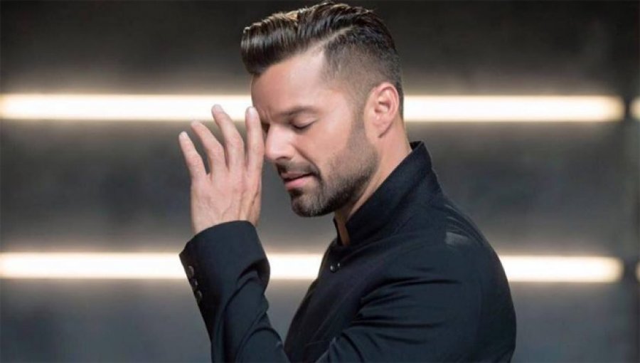 Ricky Martin: Jam rritur duke menduar se homoseksualiteti im ishte i gabuar
