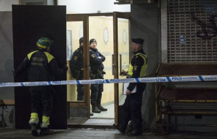 Shpërthim eksplozivi, plagoset vajza e politikanit shqiptar