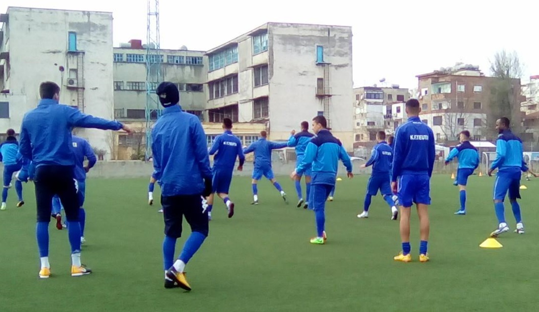 Teuta pa dy titullarë përballë Lushnjës, Dedic dhe Hakaj të dëmtuar