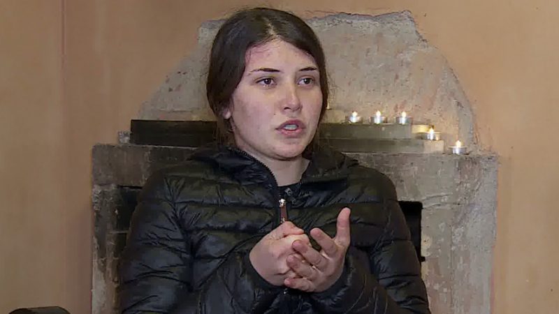 Motra e Arjela Muratajt: Na thanë në telefon, Aldisoni po vjen në Tiranë me mendje të keqe