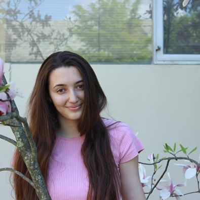 Histori suksesi/ Studentja nga Durrësi do të bëjë doktoraturën në universitetin e Harvardit