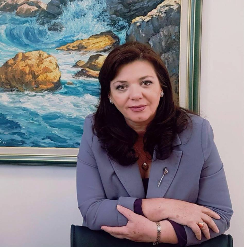 Pagat e pedagogëve, reagon deputetja e Durrësit: Nuk ka justifikim, më mirë heshtni