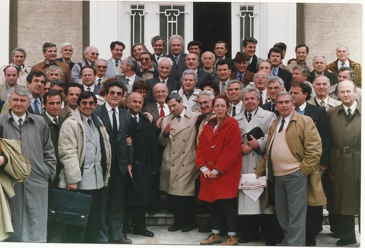 Mesazhi prekës i ish-deputetes së Durrësit për kolegen Rushen Golemi