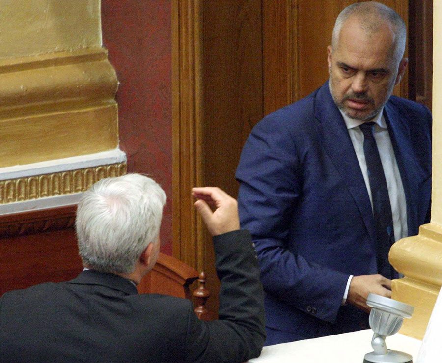 Kokaina 180 mln € në Durrës përplas Ramën me Xhafajn