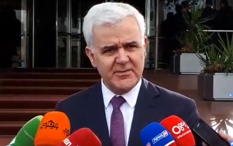 Xhafaj ‘ultimatum’ policëve: Godisni bosët e krimit, jo hallexhinjtë