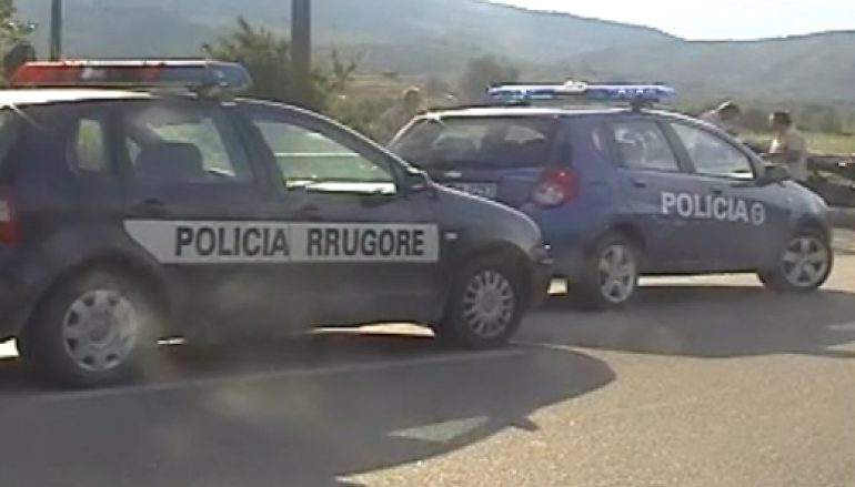 Aksidenton një grua bashkë me vajzën në Golem, procedohet penalisht 31-vjeçari