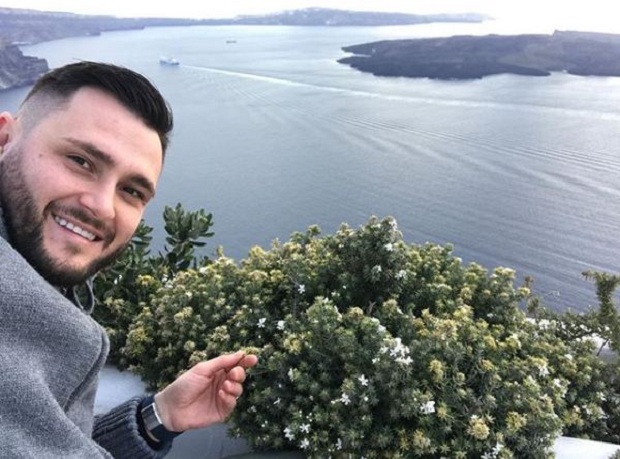 VIDEO/ Reagimi i turisteve kur Bes Kallaku iu vjedh aparatin në Milano