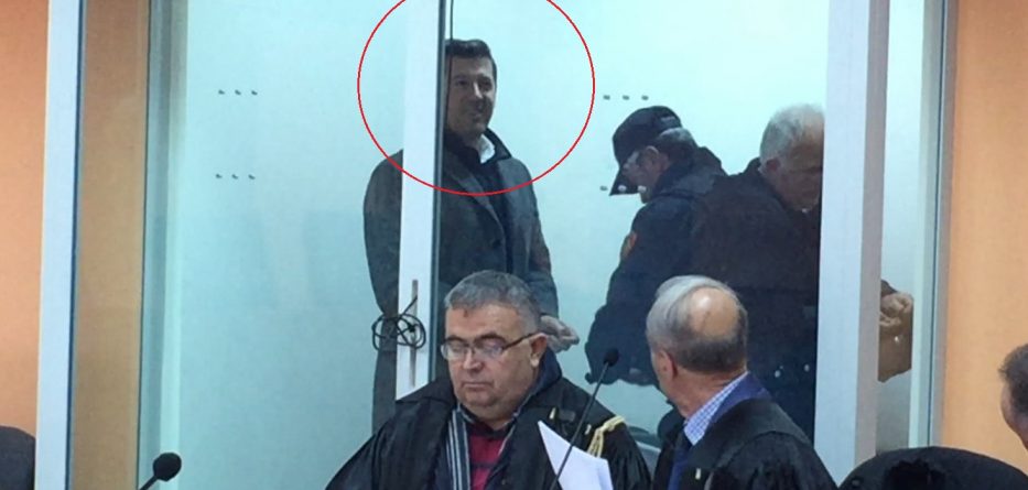 Seancë me tension, burg për Dashamir Xhikën