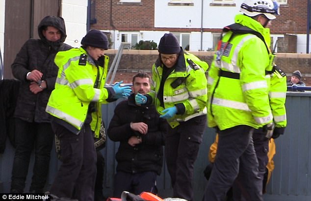 Arrestohen 5 emigrantë shqiptarë në Britaninë e madhe