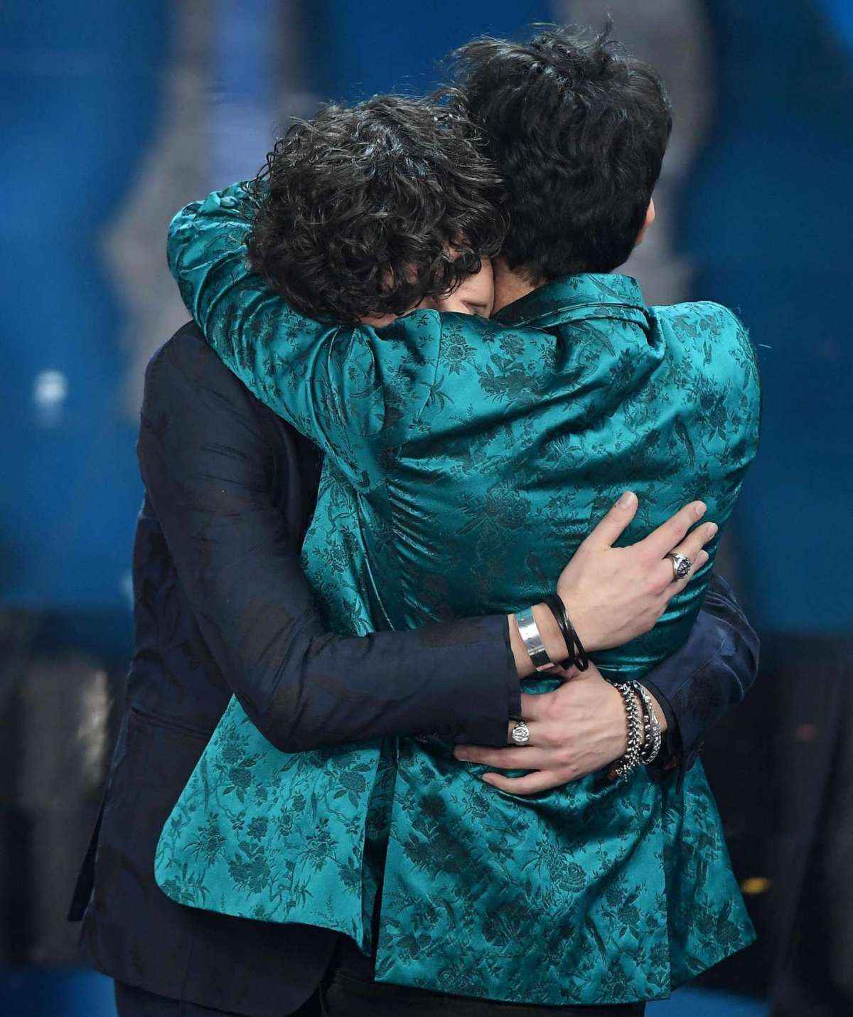 Në një marrëdhënie me Fabrizio Moron? Reagon Ermal Meta: Rroftë dashuria!