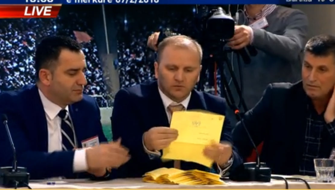 EMRAT/ Zgjidhen 9 anëtarët e rinj të Komitetit Ekzekutiv të FSHF-së