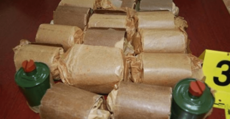 Drogë, armë e tritol, arrestohen 4 persona