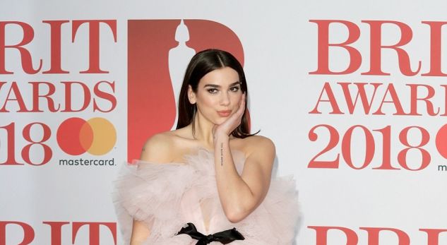Dua Lipa rrëmben dy çmime në Brit Awards