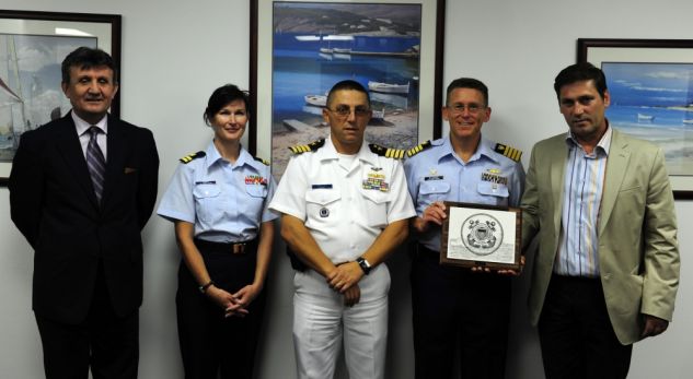 Berisha e etiketoi “spiun”, presidenti Meta flet për Artur Meçollarin