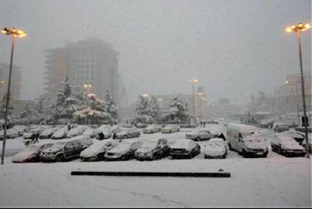 Ulen ndjeshëm temperaturat, mund të bjerë dëborë edhe në Durrës